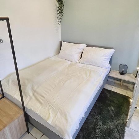Ruhiges Naturparadies Fuer 4 Mit Kueche Schreibtisch Und Boxbett Wetter  Esterno foto
