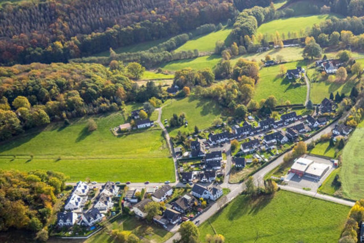 Ruhiges Naturparadies Fuer 4 Mit Kueche Schreibtisch Und Boxbett Wetter  Esterno foto